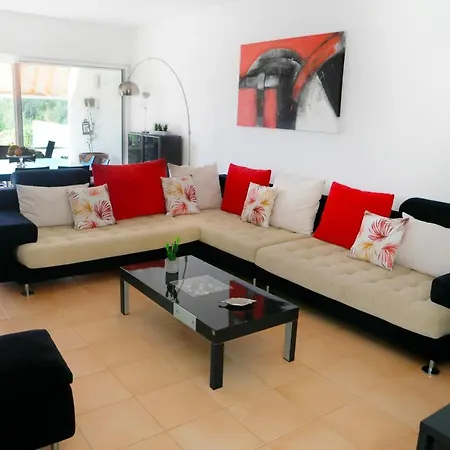 Casa de Férias Terras Novas Village *